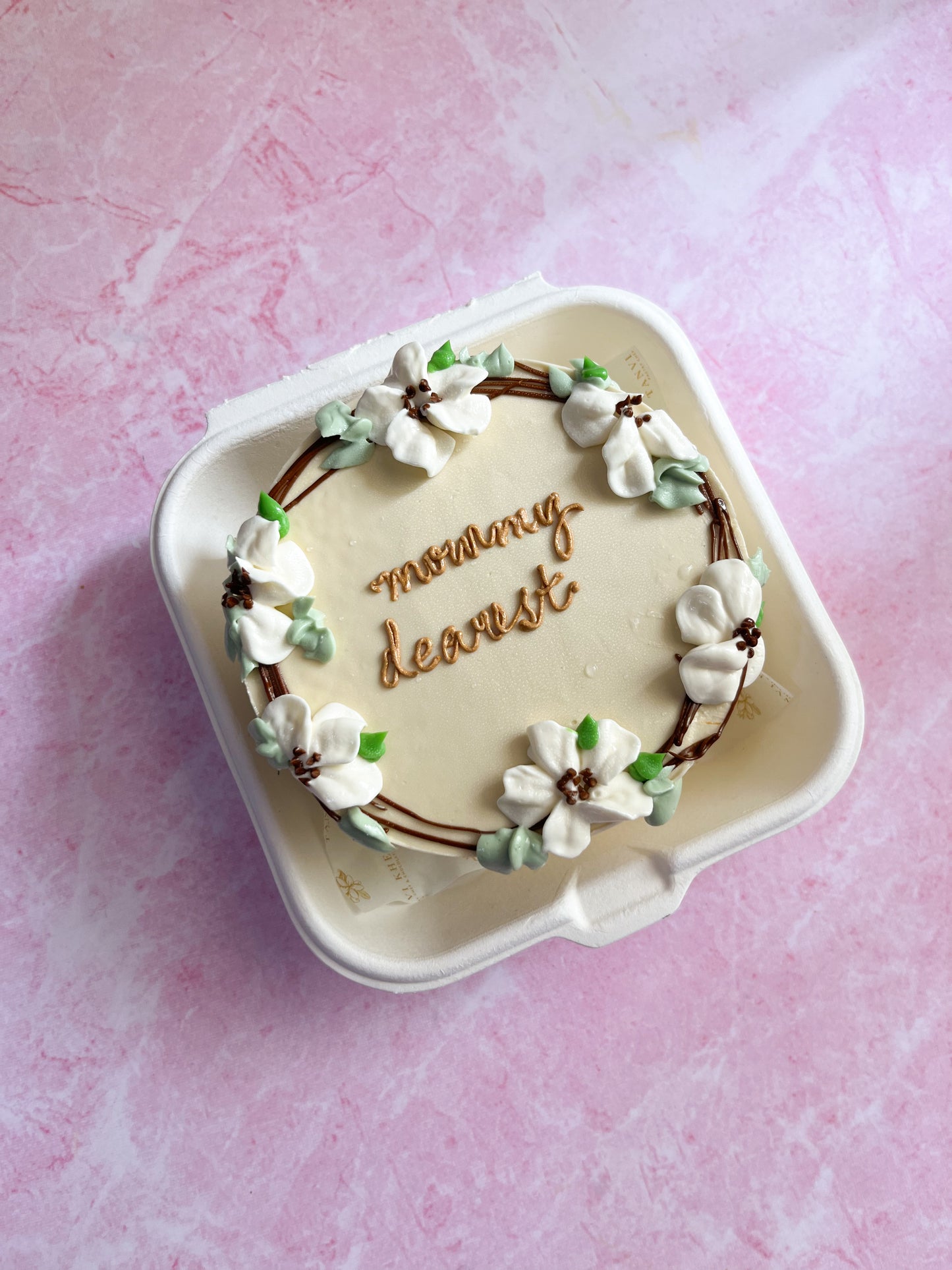 White daisy forest border Bento Cake
