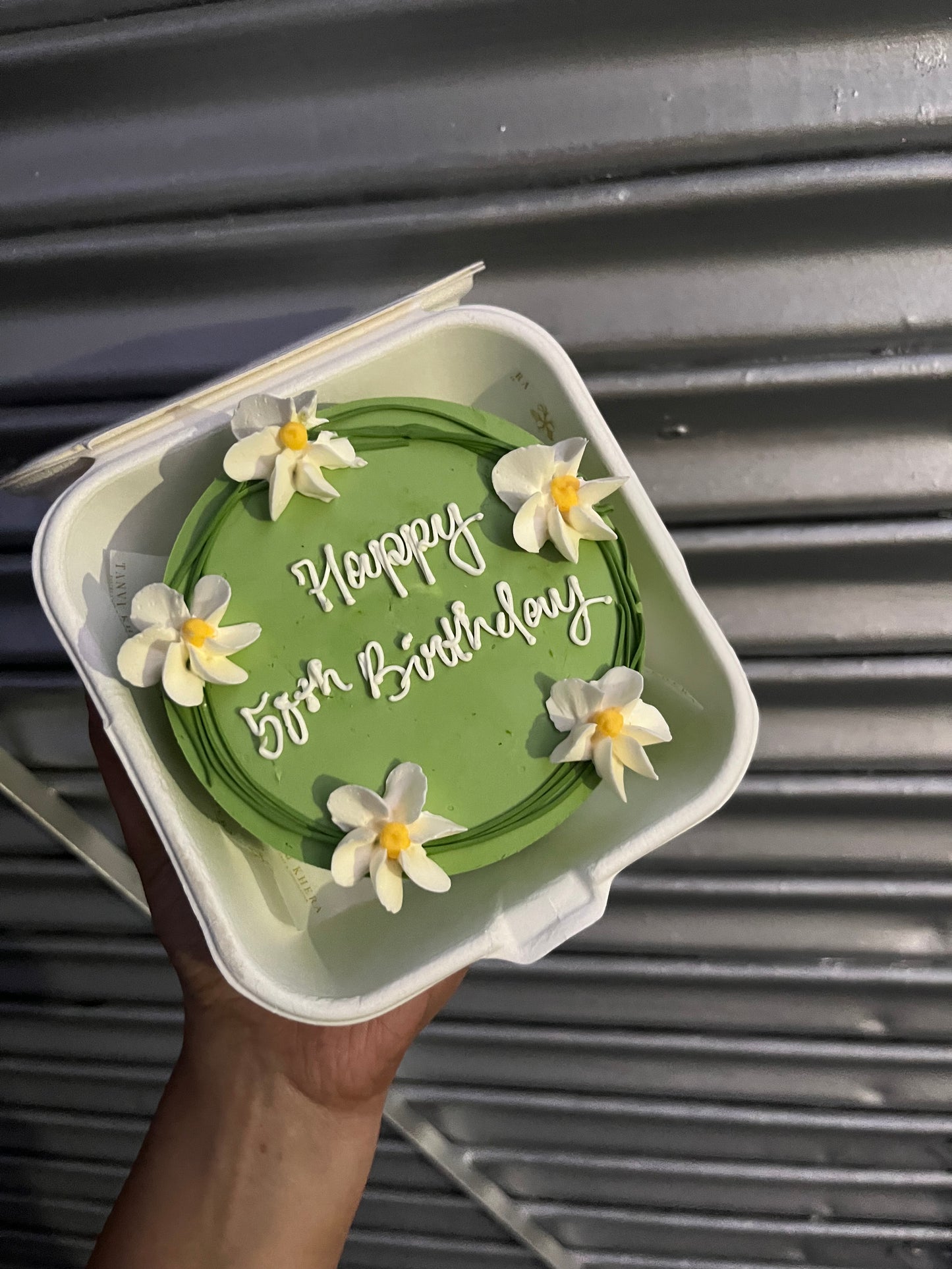 Simple Green floral Bento Cake