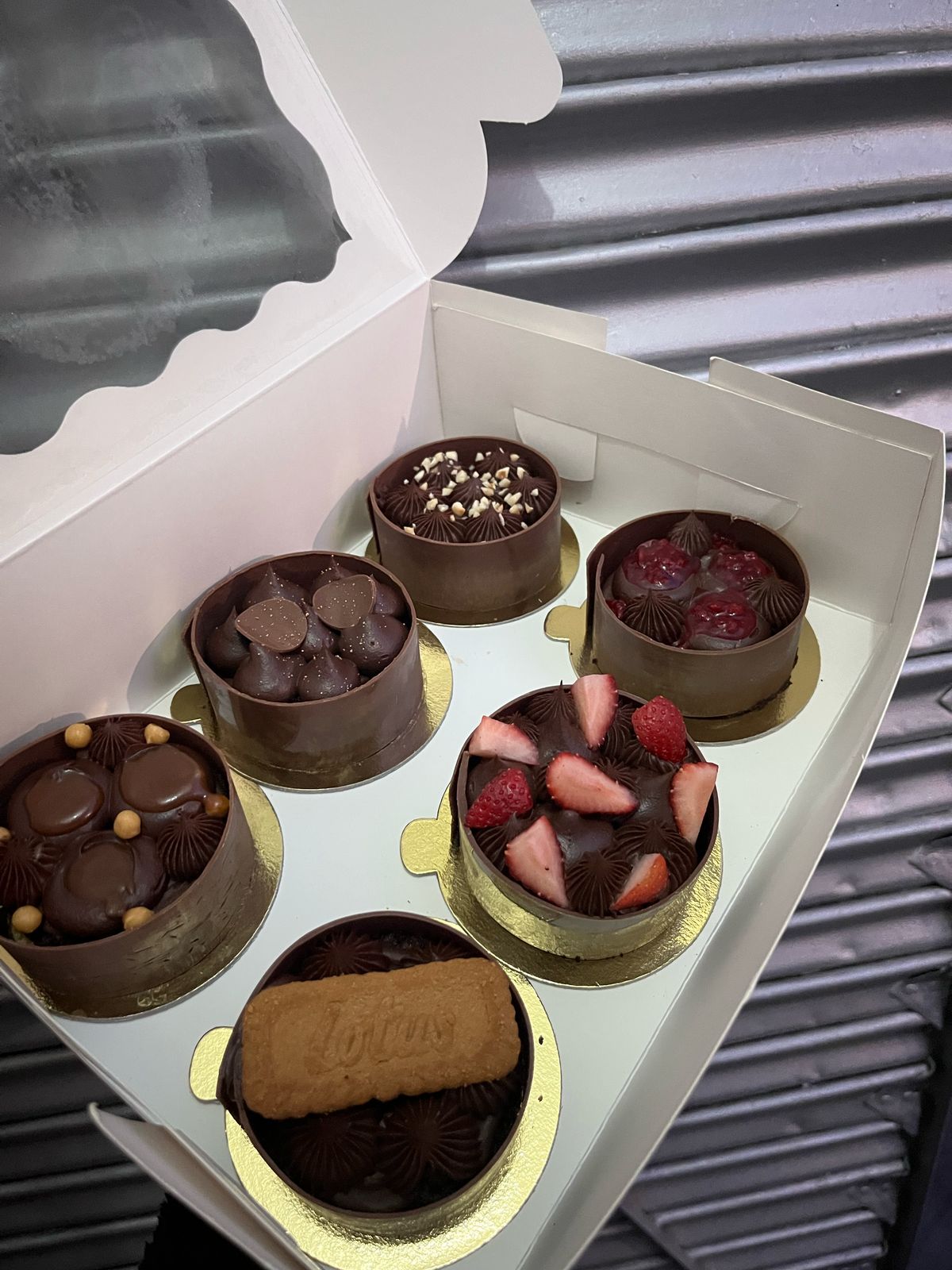 Chocolate Pastry box of 6