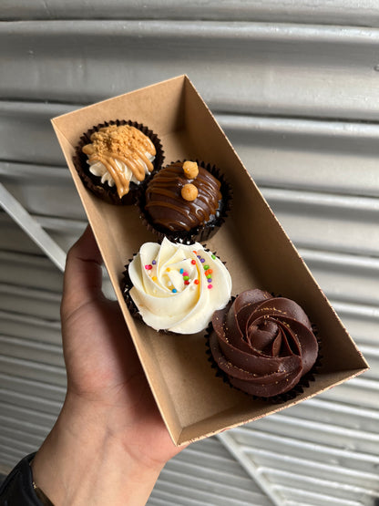 4 Mini Cupcakes Box