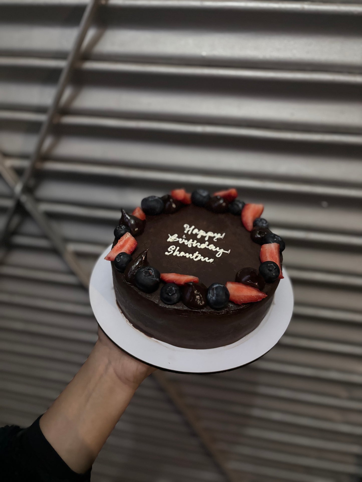 Sugar-free Chocolate Mixed Berry Cake