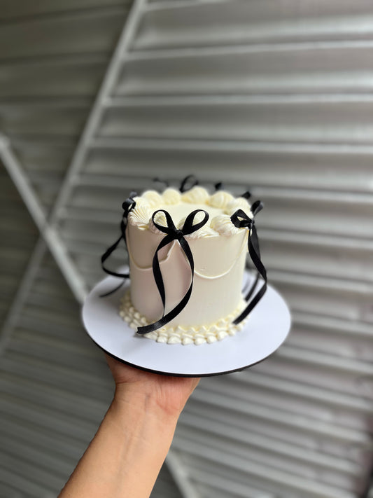 White Cake With Black Bow Victorian Cake
