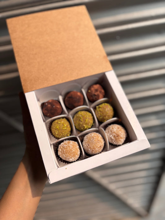 Artisanal Date Truffle Box of 9