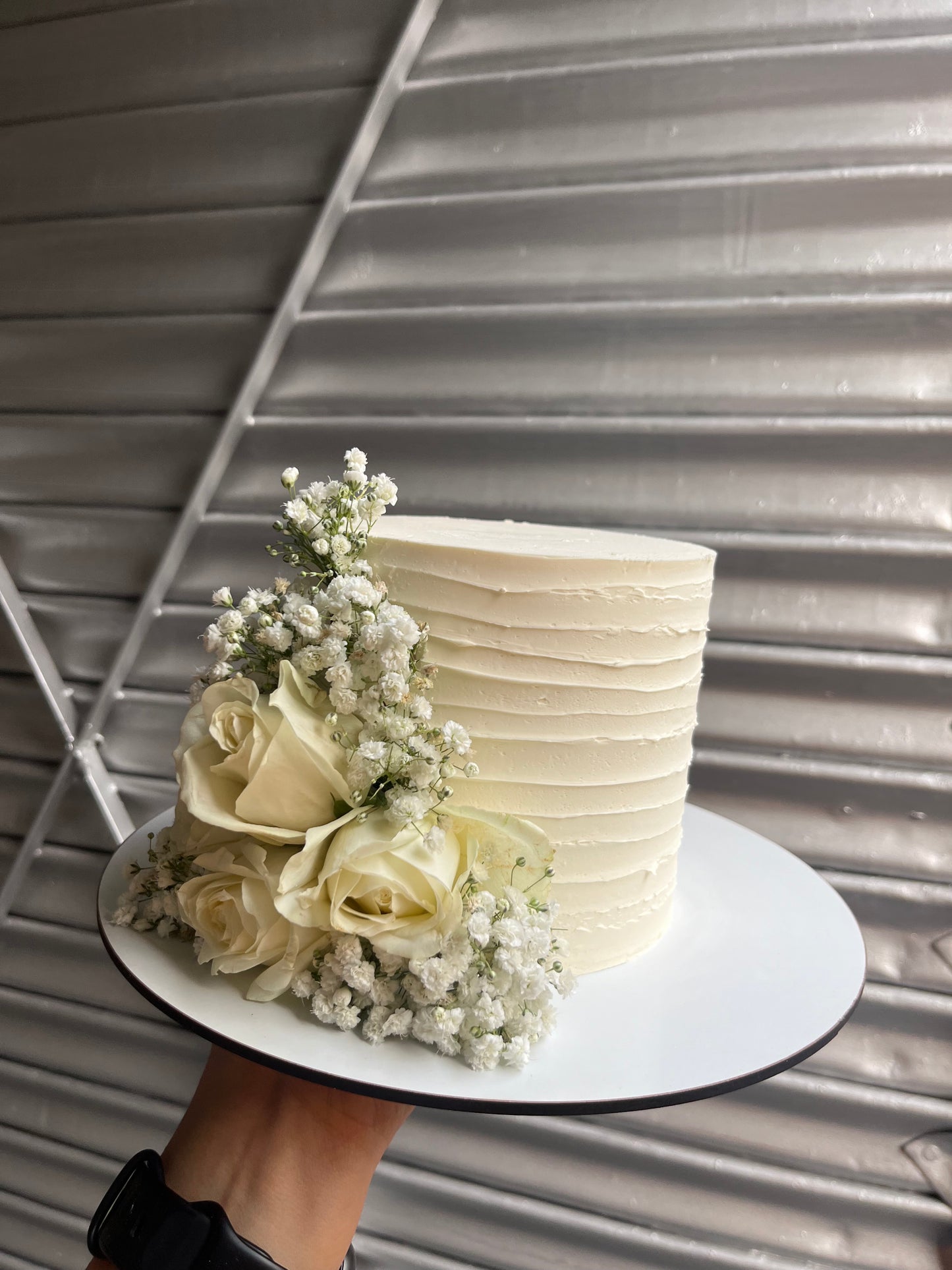 White Floral Cake