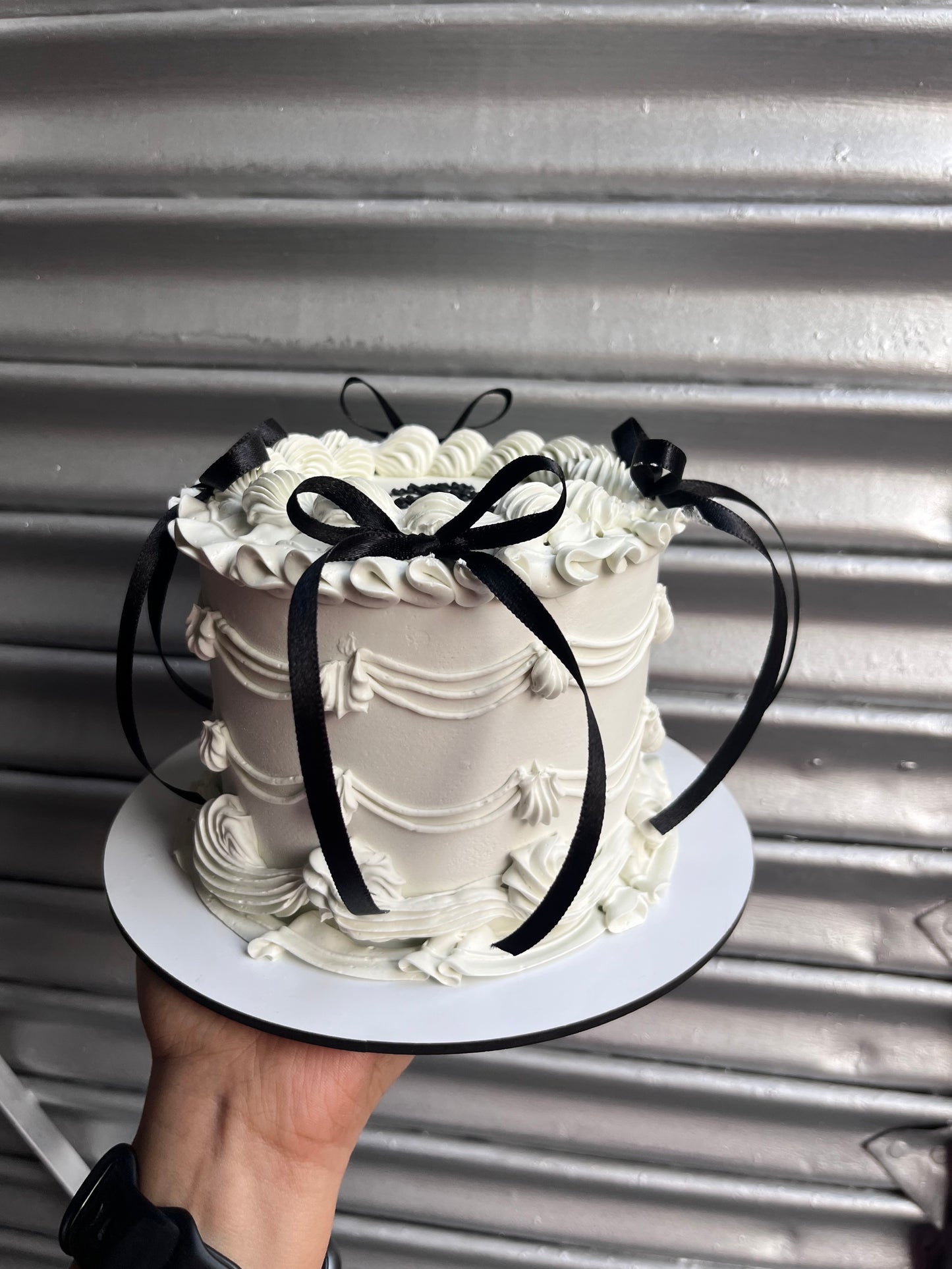 White Cake With Black Bow Victorian Cake