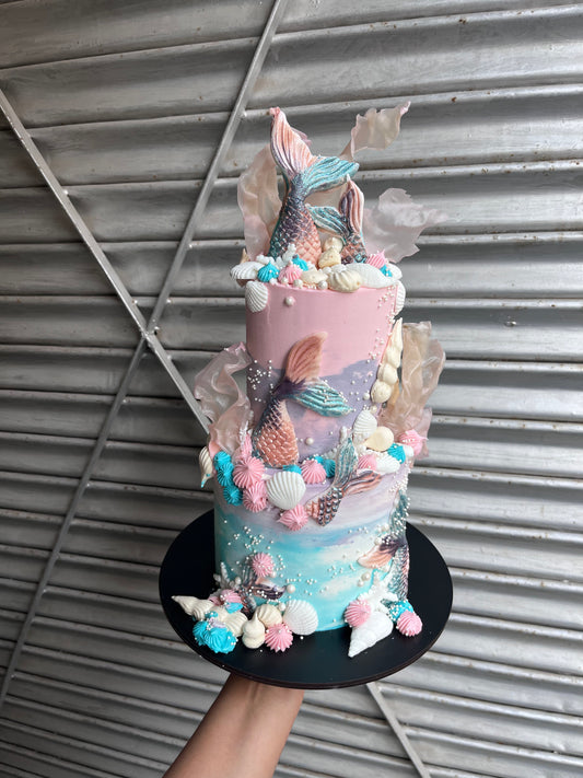 Mermaid Seashell Cake