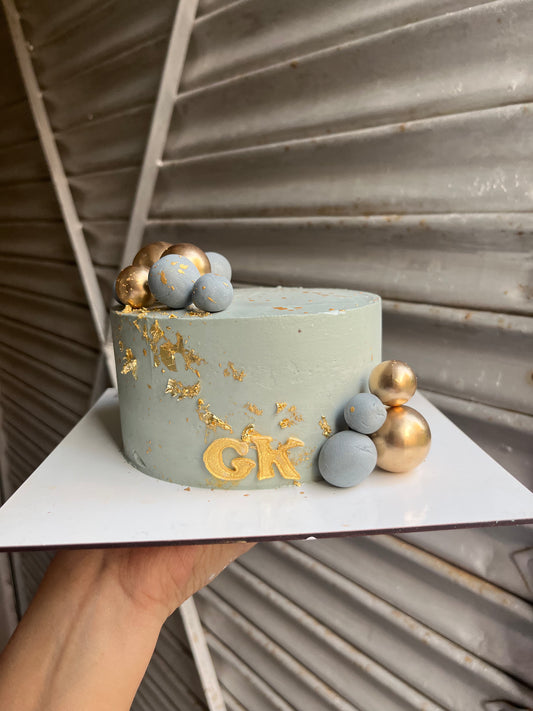 Pastel Gold Cake